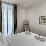 Domus Sabina Apartman *